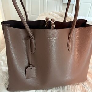 Kate Spade Brown Leather Tote Luxurious Design